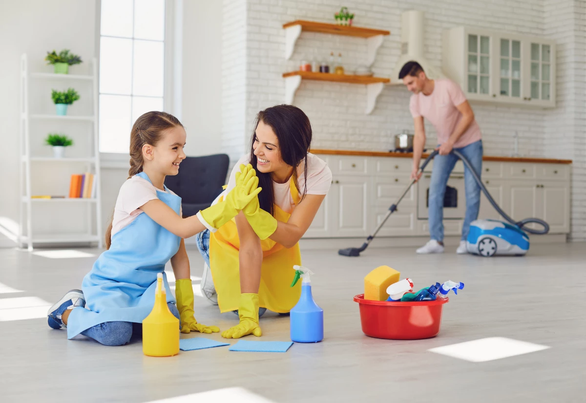 Международен ден на семейството: Как по забавен начин да включим цялото семейство в почистването