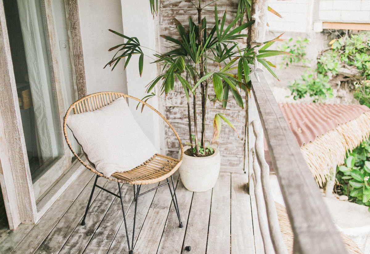 Мебели за балкона – създайте си оазис на спокойствието